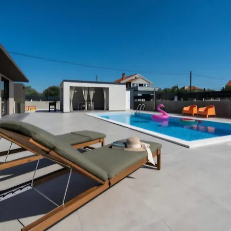 Magic Sunset Villa *